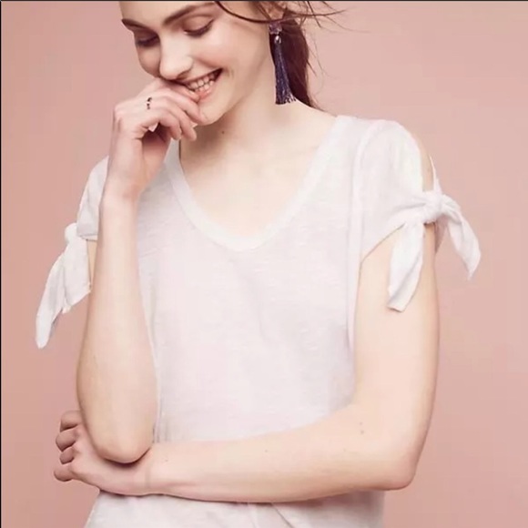 Anthropologie Tops - NWT!!! Anthropologie tied sleeve t shirt